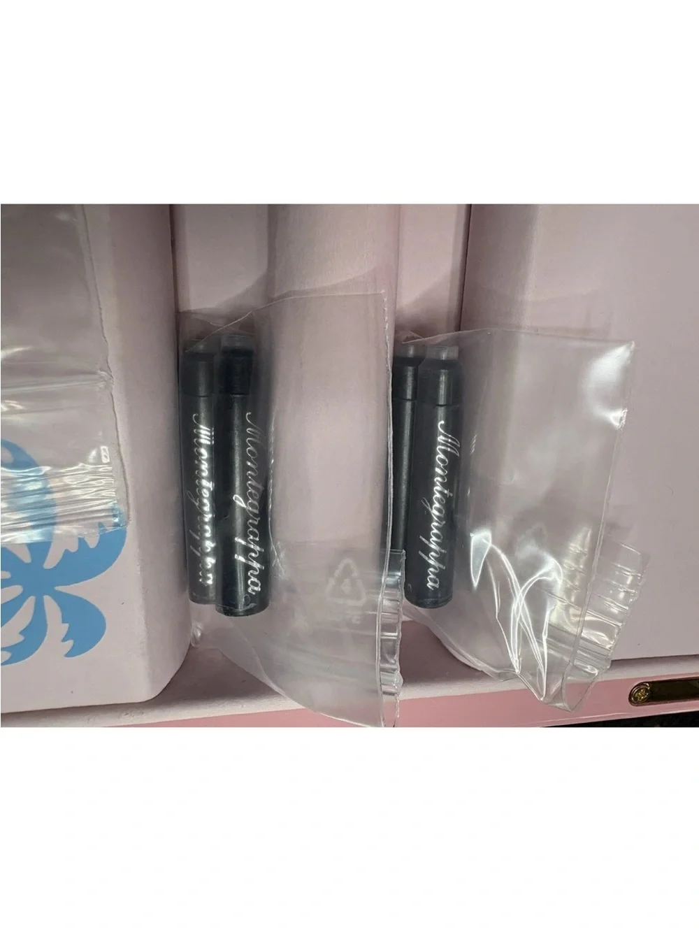 Montegrappa Barbie & Ken Limited Edition Fountain Pen Set 14K Gold Nib New